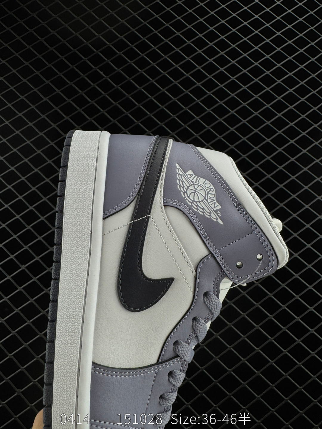 Nike Air Jordan 1 Retro Mid OG AJ